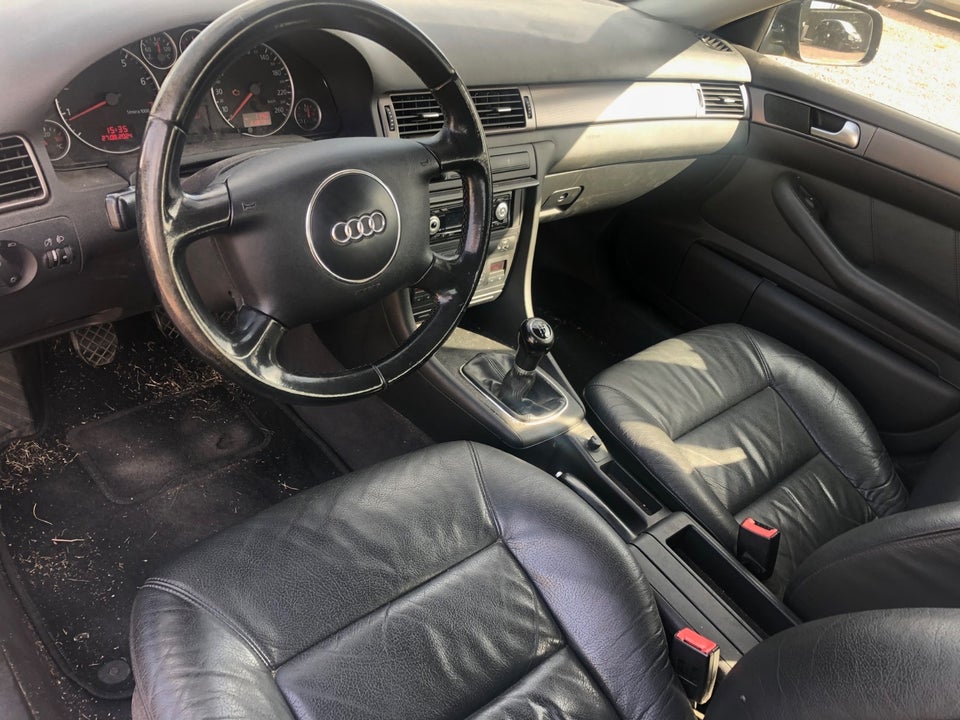 Audi A6 2,0 Avant 5d