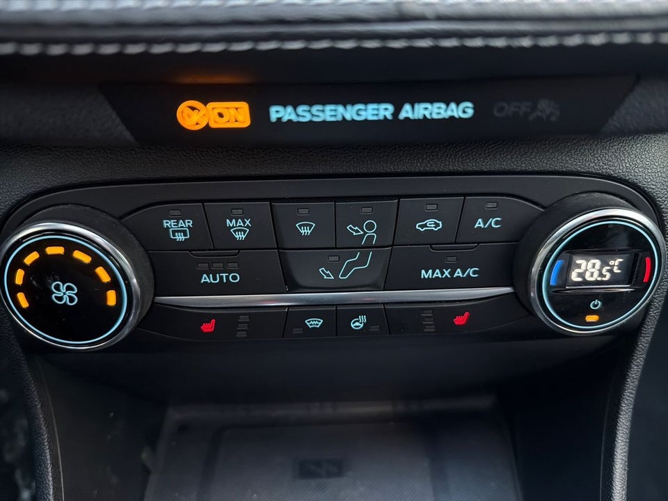 Ford Fiesta 1,0 EcoBoost Vignale DCT 5d