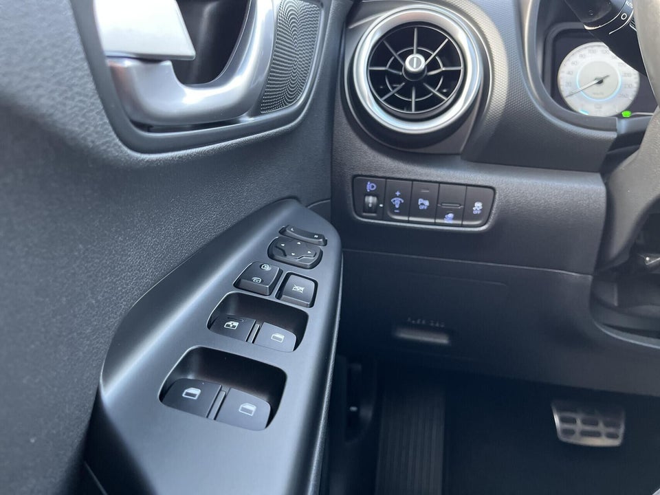 Hyundai Kona 39 EV Select 5d
