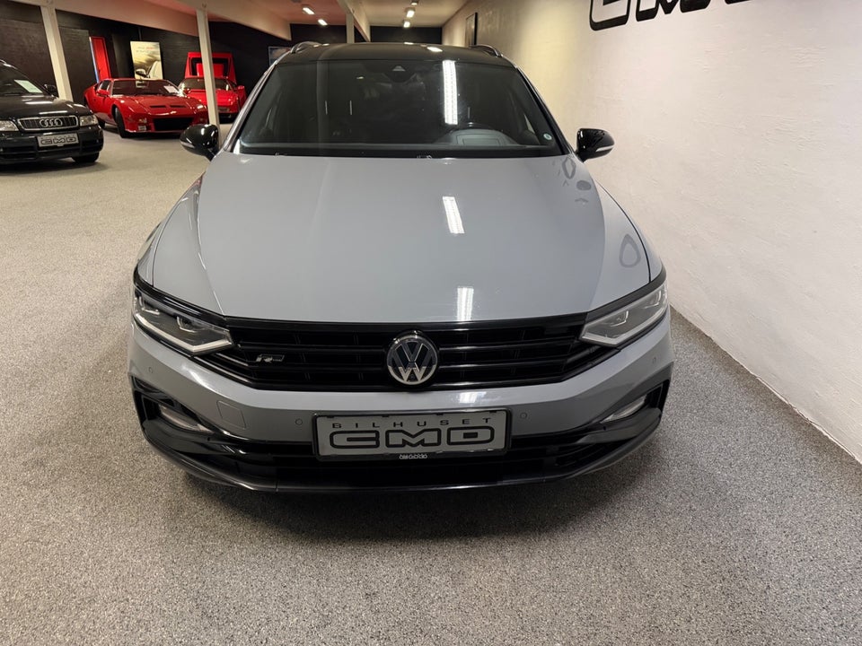 VW Passat 2,0 TSi 272 R-line Variant DSG 4Motion 5d