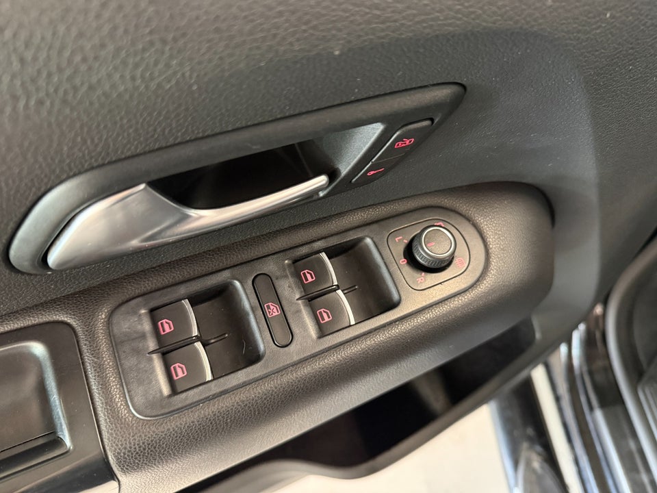 VW Amarok 3,0 V6 TDi 224 Highline aut. 4Motion 4d