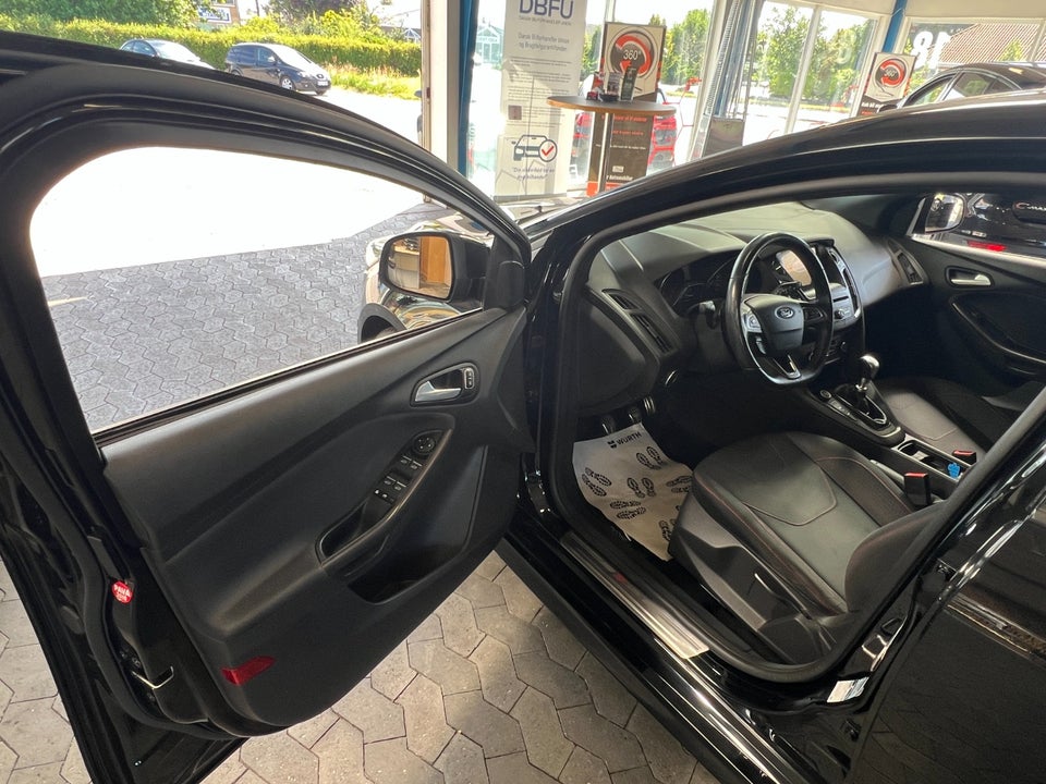 Ford Focus 1,0 SCTi 125 ST-Line stc. 5d