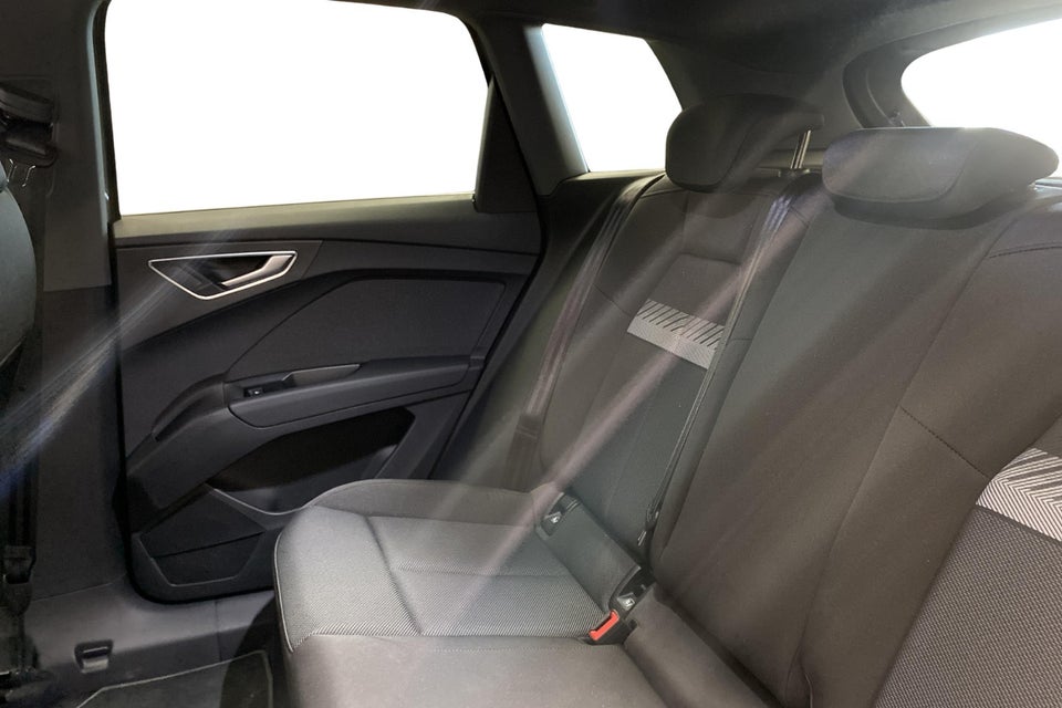 Audi Q4 e-tron 40 Attitude 5d
