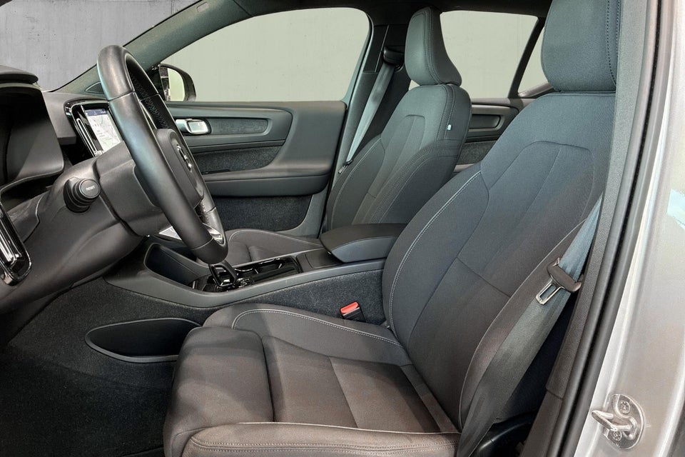 Volvo XC40 ReCharge Extended Range Core 5d