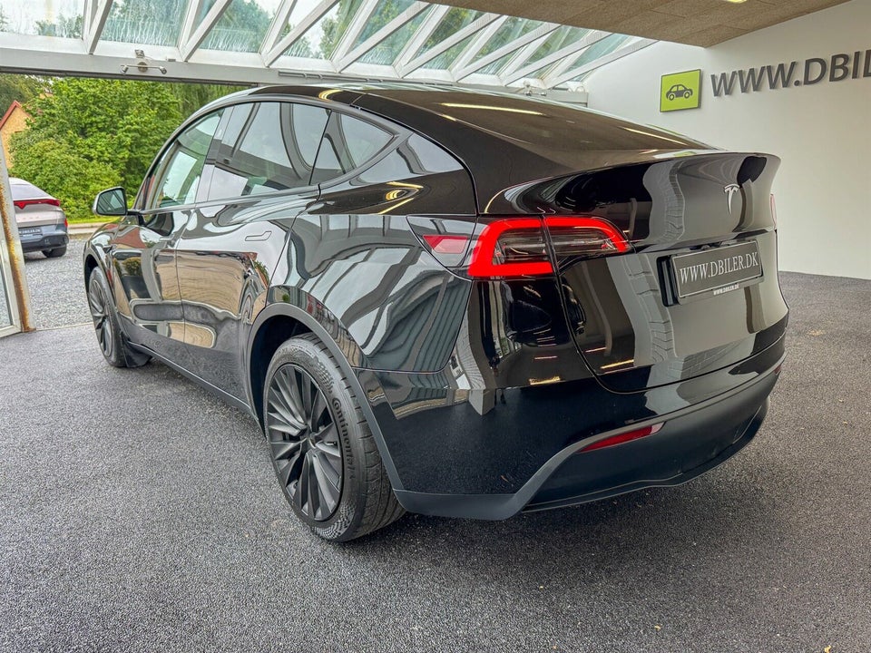 Tesla Model Y Long Range RWD 5d