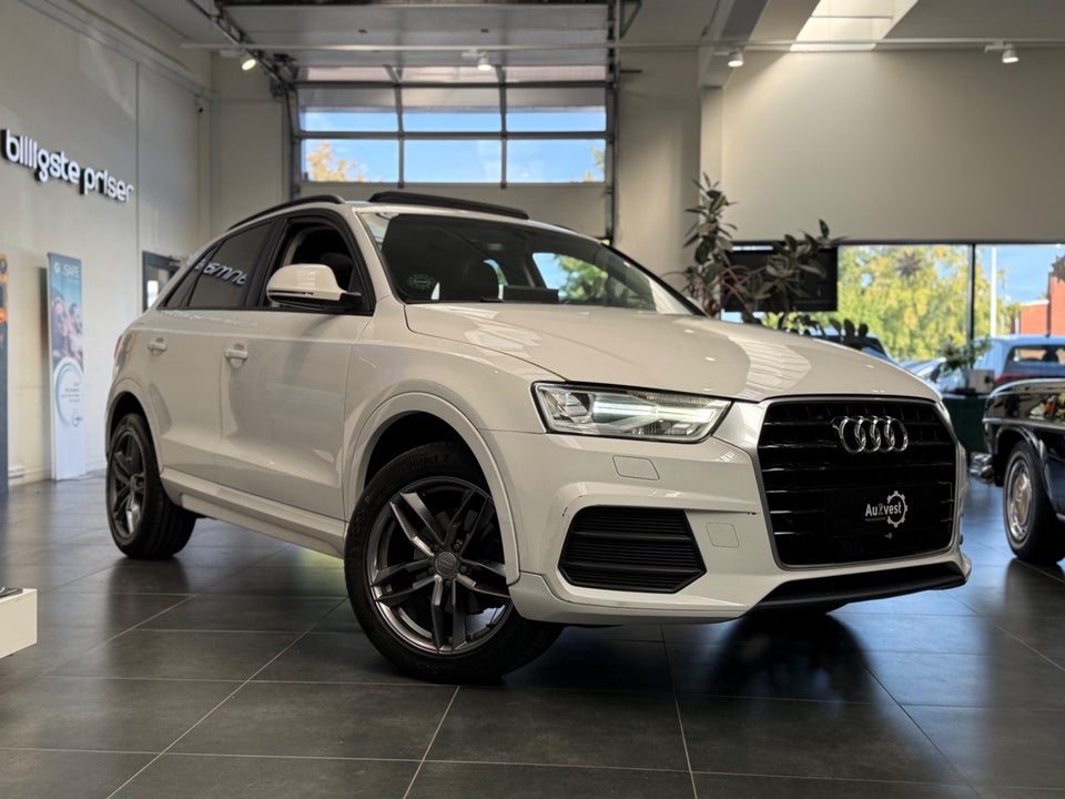 Audi Q3 2,0 TFSi 200 S-line S-tr. 5d