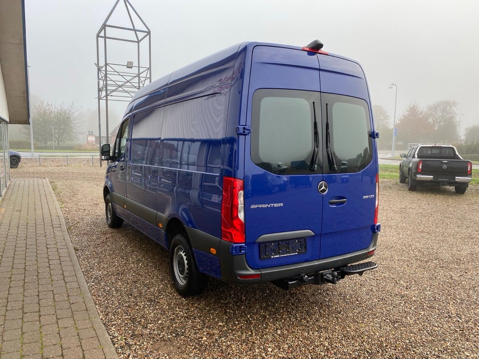 Mercedes Sprinter 316 2,2 CDi A2 Kassevogn aut. AWD