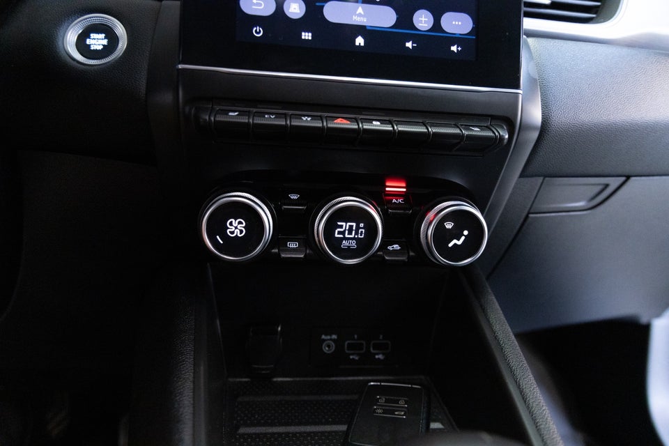 Renault Captur 1,6 E-Tech Intens 5d