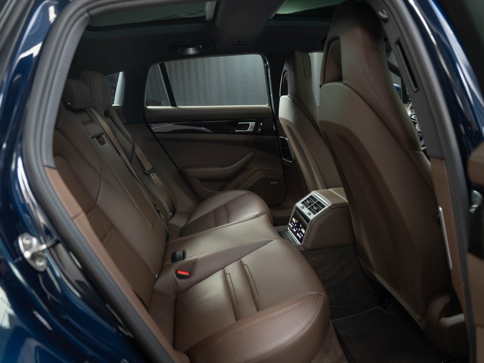Porsche Panamera 4 2,9 E-Hybrid Sport Turismo PDK 5d