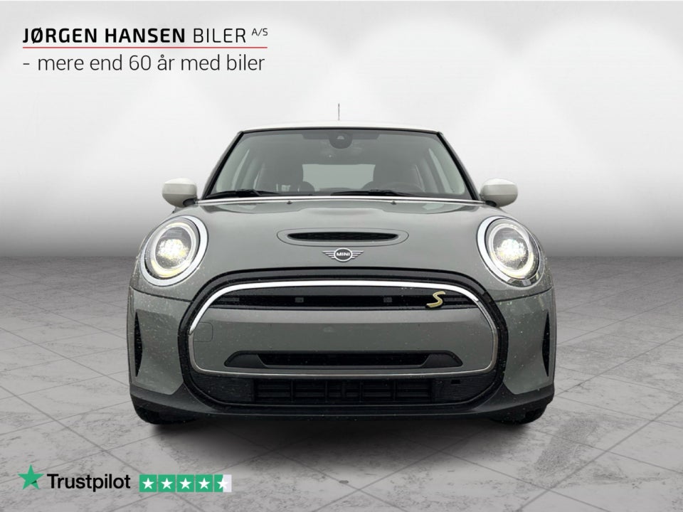 MINI Cooper SE Essential 3d