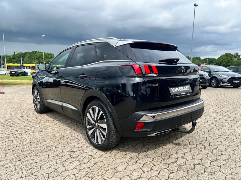 Peugeot 3008 1,6 Hybrid4 GT Pack EAT8 5d