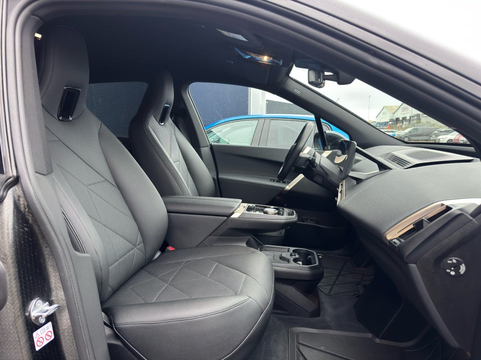 BMW iX xDrive40 5d