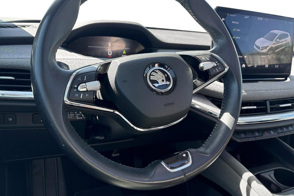 Skoda Enyaq 60 iV Loft 5d