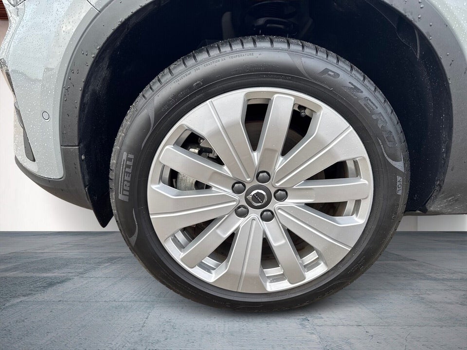 Volvo EX40 Extended Range Core 5d