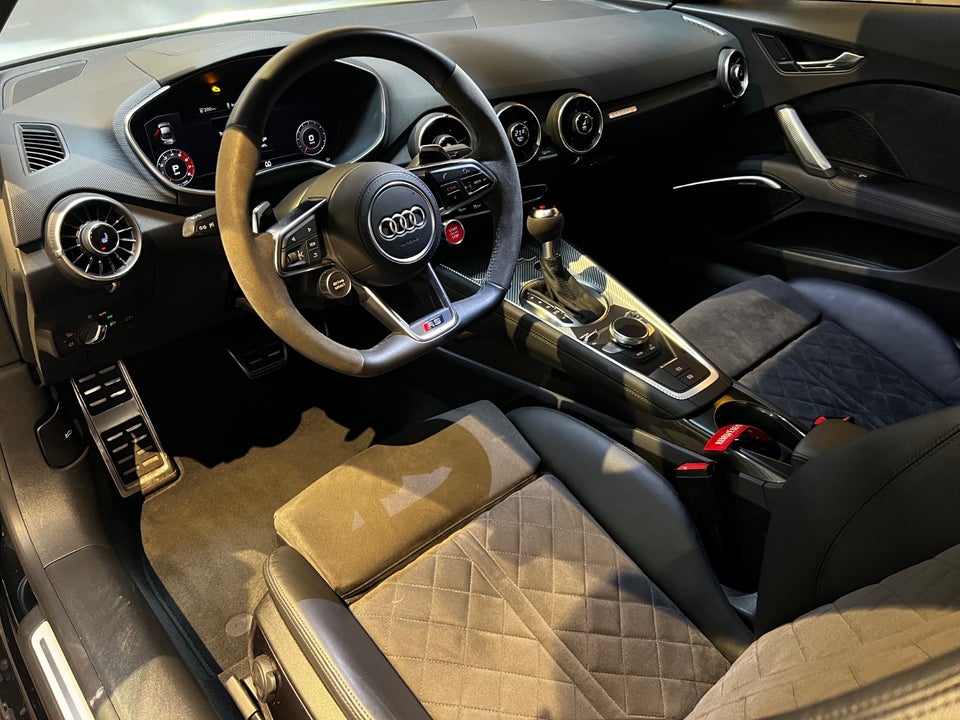 Audi TT RS 2,5 TFSi Coupé quattro S-tr. 2d