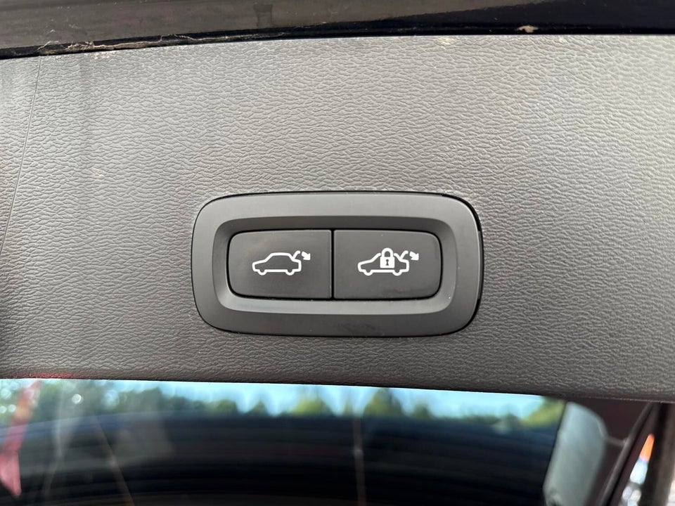 Volvo XC40 P6 ReCharge Ultimate 5d