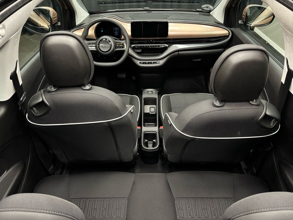 Fiat 500e 42 Icon Cabrio 2d