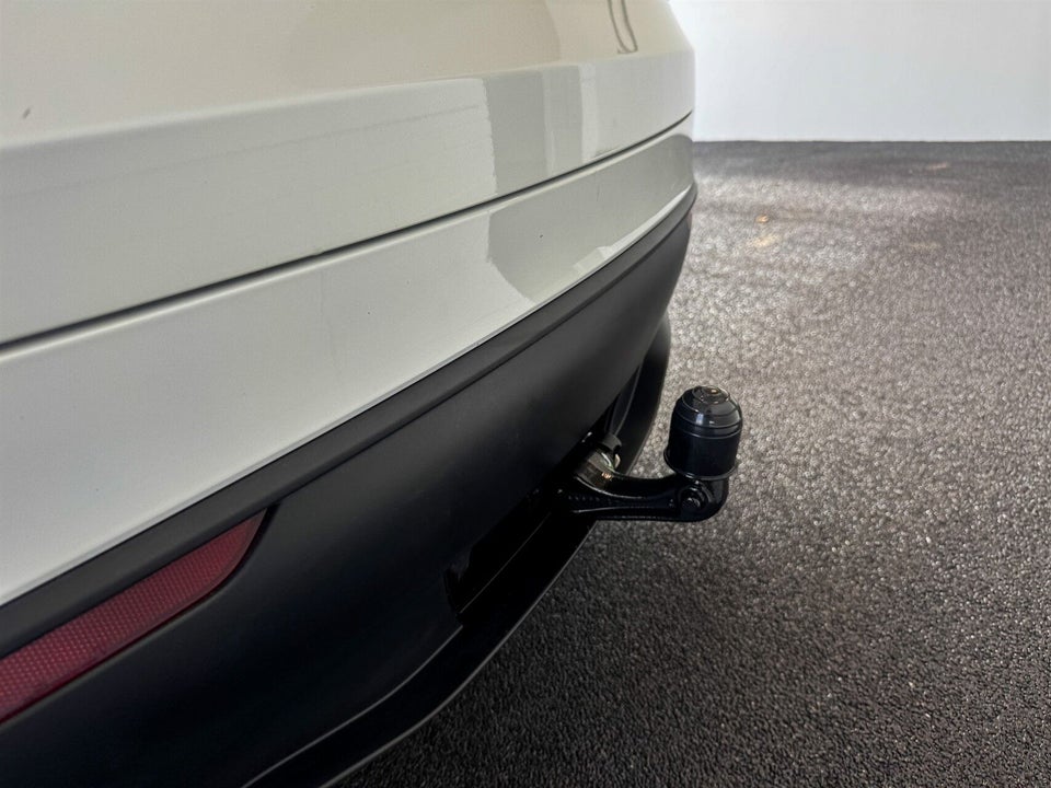 Tesla Model Y RWD 5d