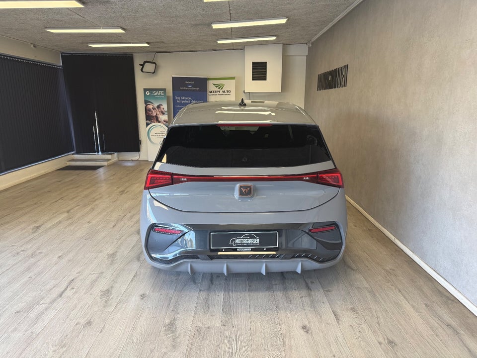 Cupra Born 58 Dinamica Pack High 5d