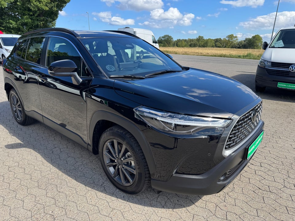 Toyota Corolla Cross 2,0 Hybrid Style CVT Van 5d