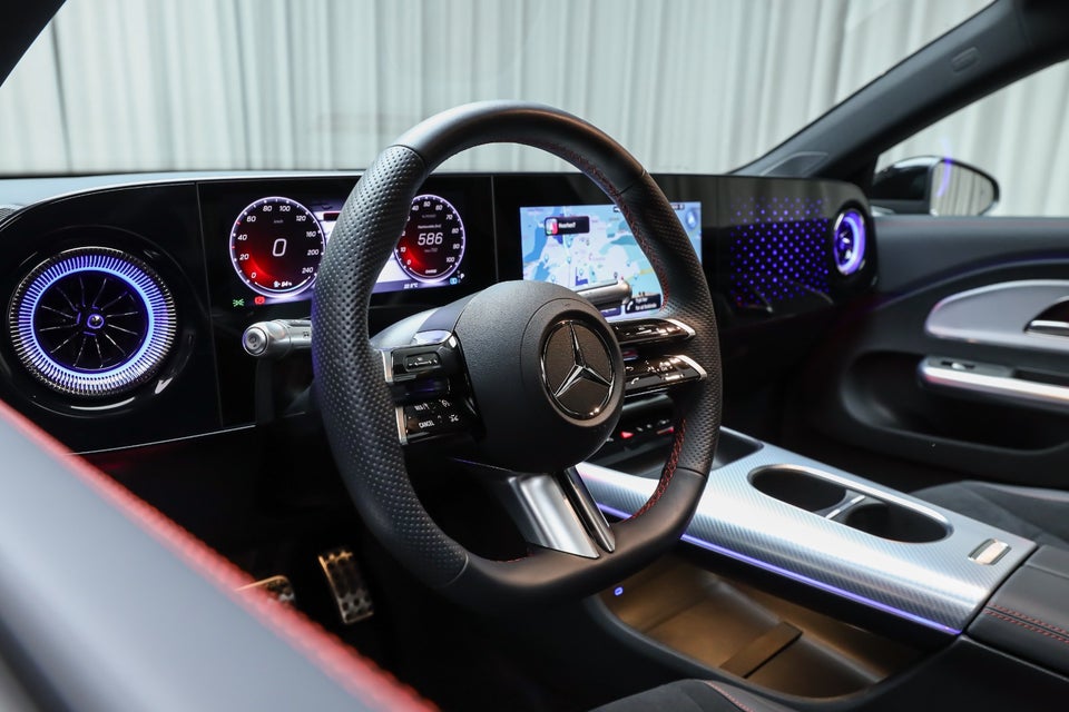 Mercedes CLA250+ EQ AMG Advance Plus 4d