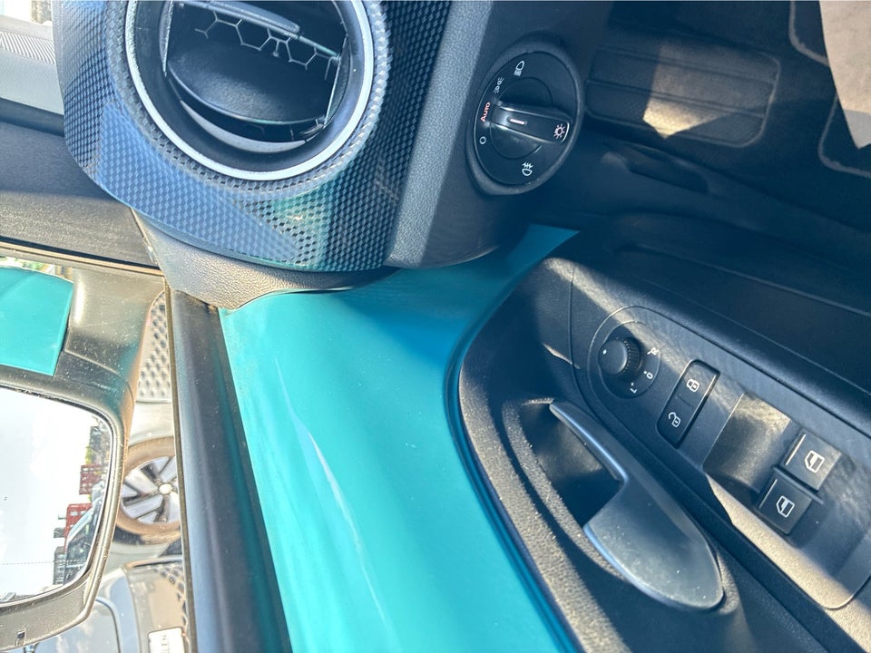 VW e-Up! Move Up! 5d