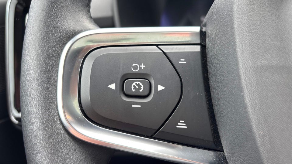 Volvo XC40 P6 ReCharge Plus 5d