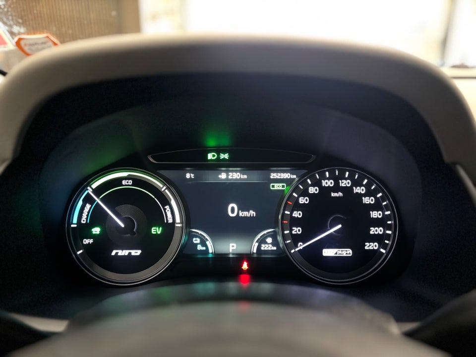 Kia Niro 1,6 PHEV Advance DCT 5d