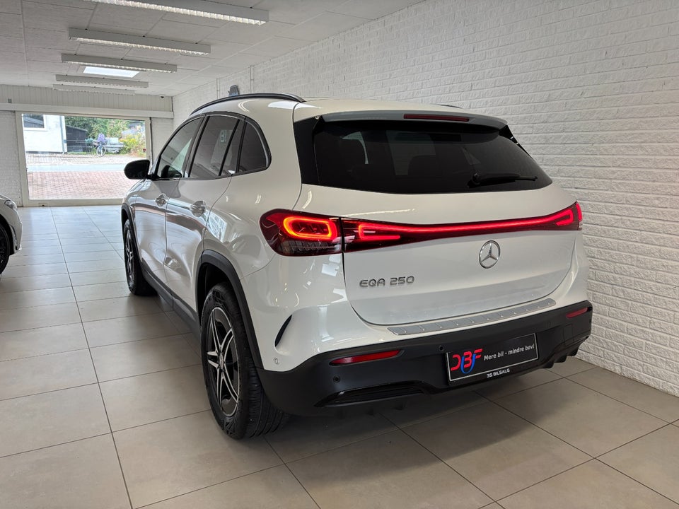 Mercedes EQA250 AMG Line 5d