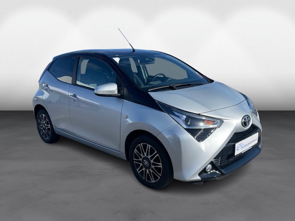 Toyota Aygo 1,0 VVT-i x-cellence 5d