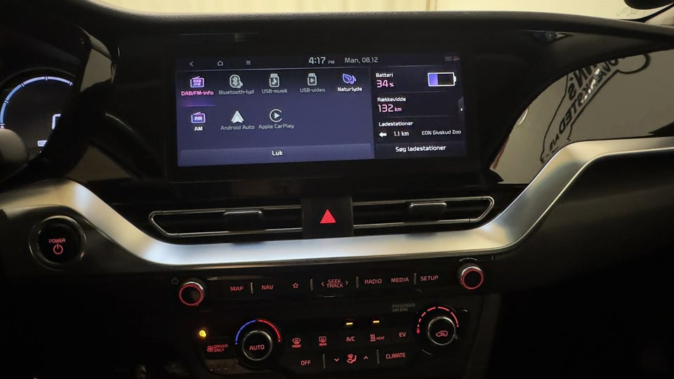 Kia Niro 64 EV Premium 5d