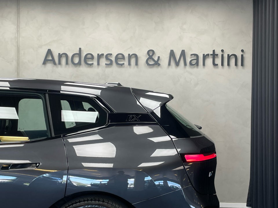 BMW iX xDrive50 Supercharged 5d