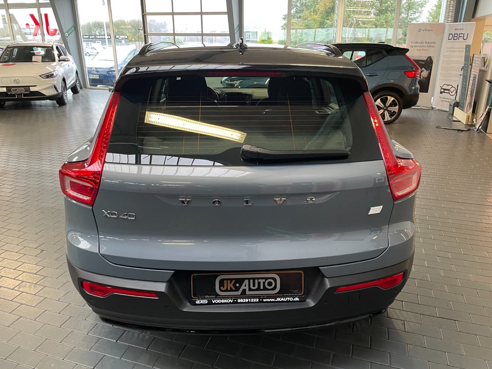 Volvo XC40 ReCharge Twin Plus 5d