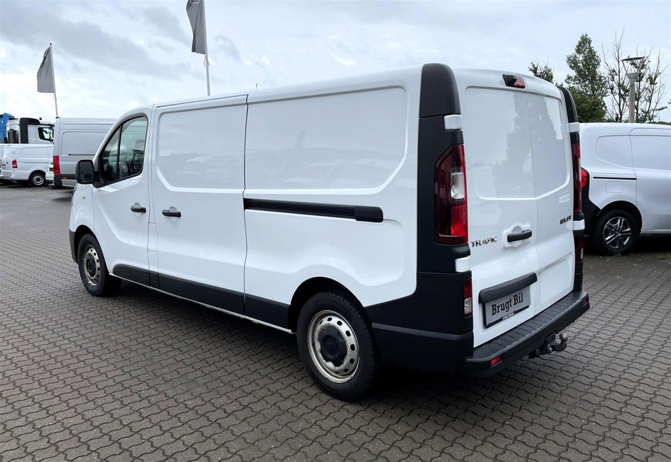 Renault Trafic T29 2,0 dCi 120 L2H1