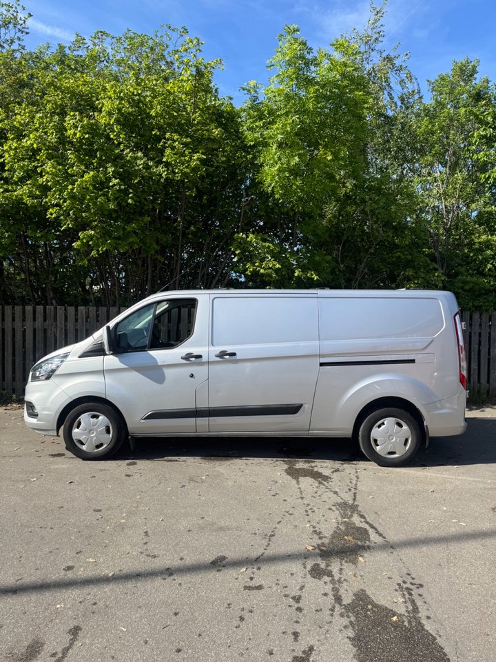 Ford Transit Custom 340 L2 2,0 TDCi 130 Trend