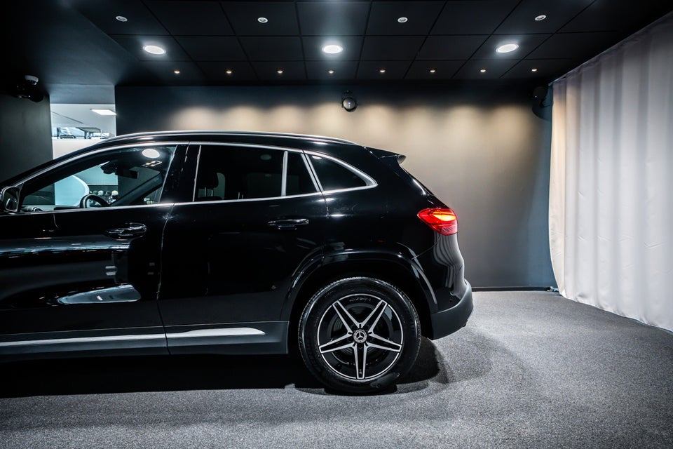Mercedes EQA350 AMG Advance 4Matic 5d