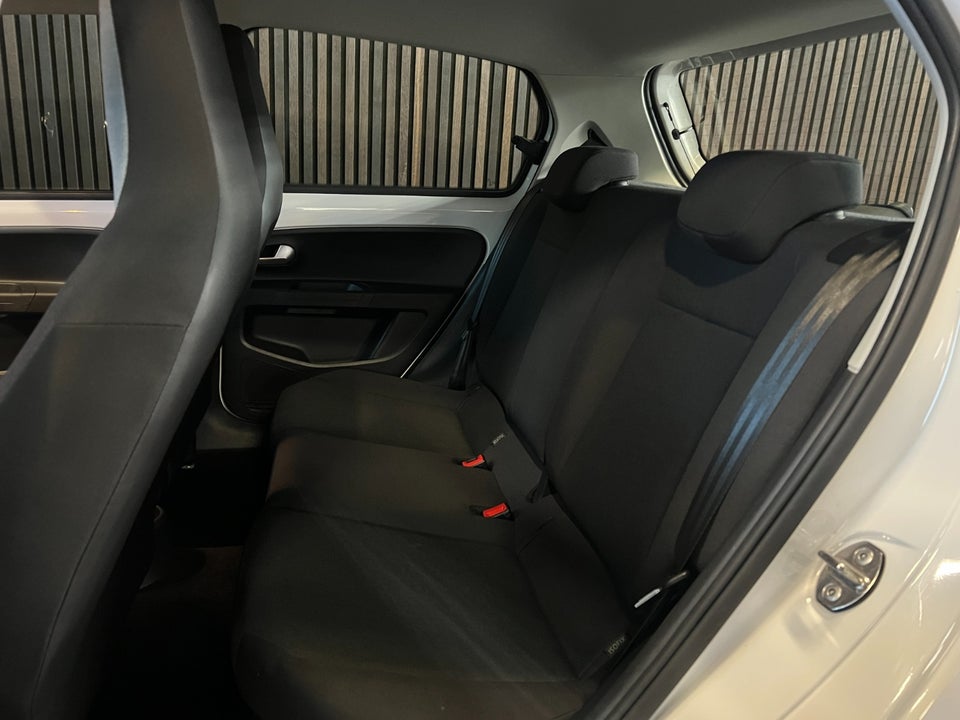 VW Up! 1,0 MPi 60 Move Up! BMT 5d