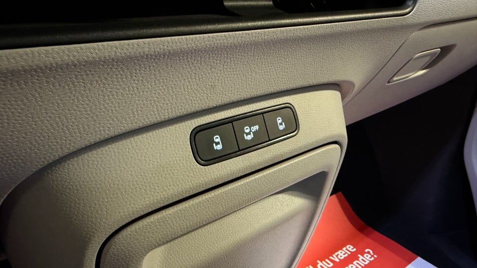 VW ID.Buzz 77 Pro SWB 5d