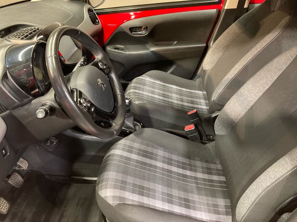 Peugeot 108 1,0 e-VTi 72 Allure+ 5d