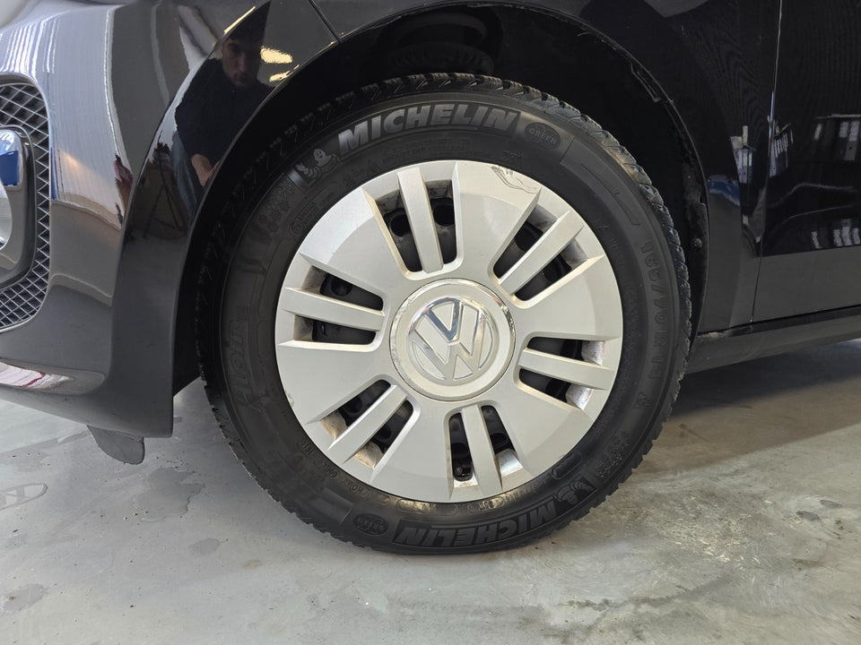 VW Up! 1,0 75 Move Up! BMT 5d