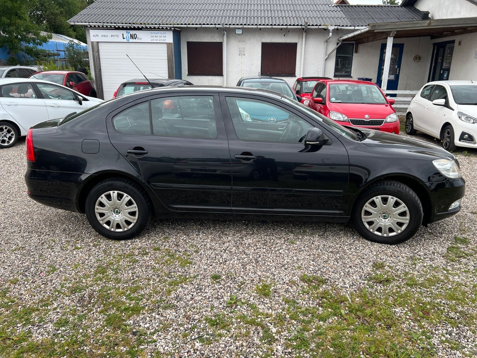 Skoda Octavia 1,2 TSi 105 Ambiente 5d