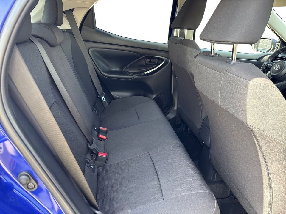 Toyota Yaris 1,5 Hybrid Style Comfort e-CVT 5d