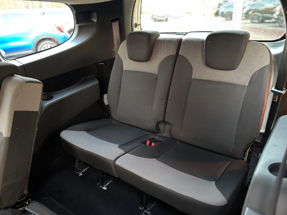 Dacia Lodgy 1,3 TCe 100 Streetway 7prs 5d