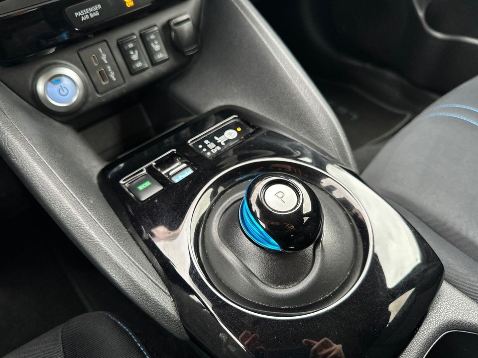 Nissan Leaf 62 e+ Acenta 5d