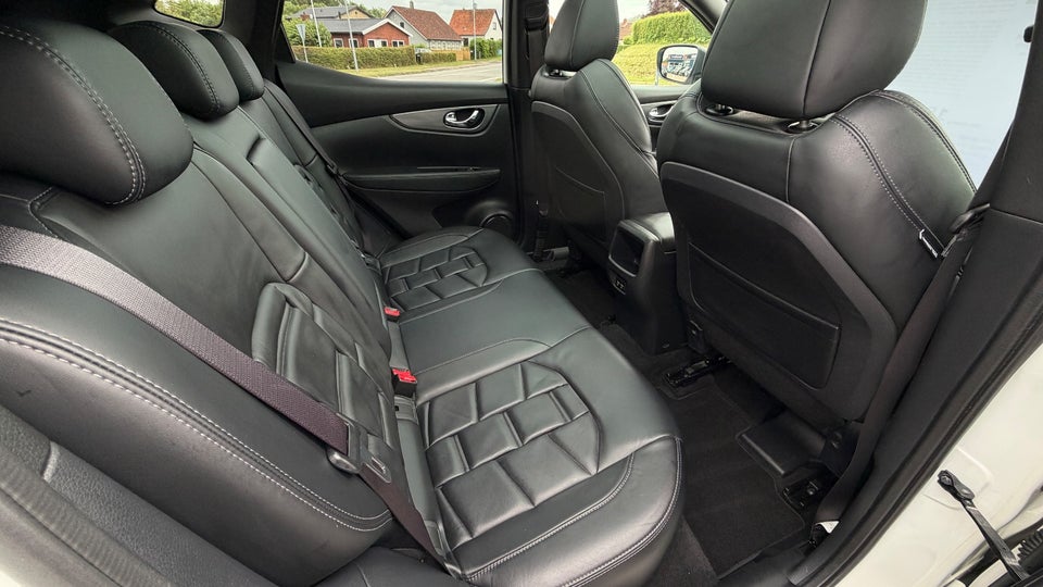 Nissan Qashqai 1,3 Dig-T 160 Tekna+ 5d