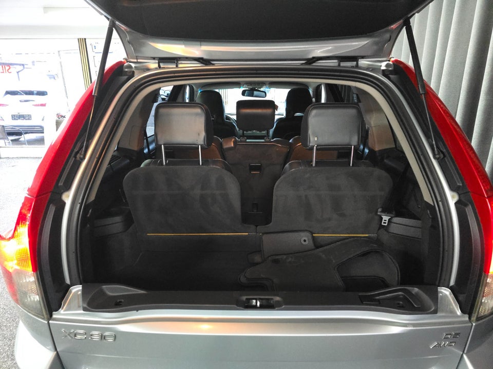 Volvo XC90 2,4 D5 185 Sport aut. AWD 7prs 5d