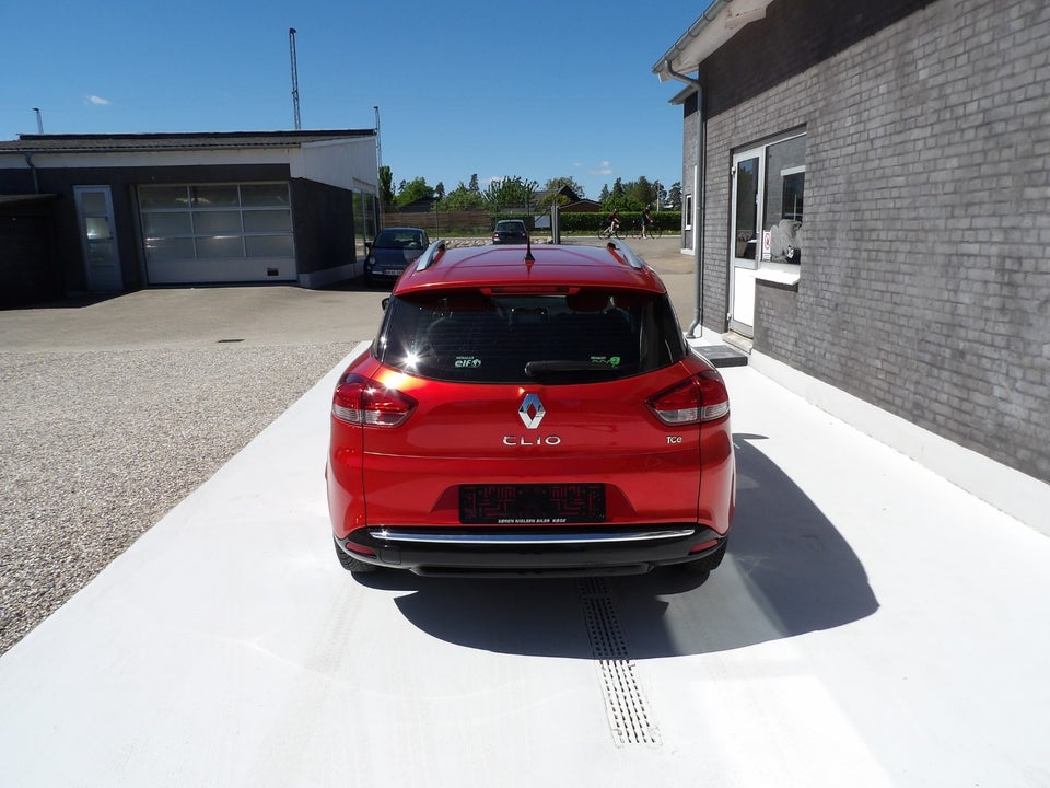 Renault Clio IV 0,9 TCe 90 Expression Sport Tourer 5d