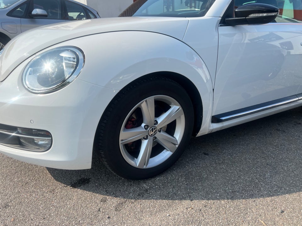 VW The Beetle 2,0 TSi 200 Sport DSG 2d