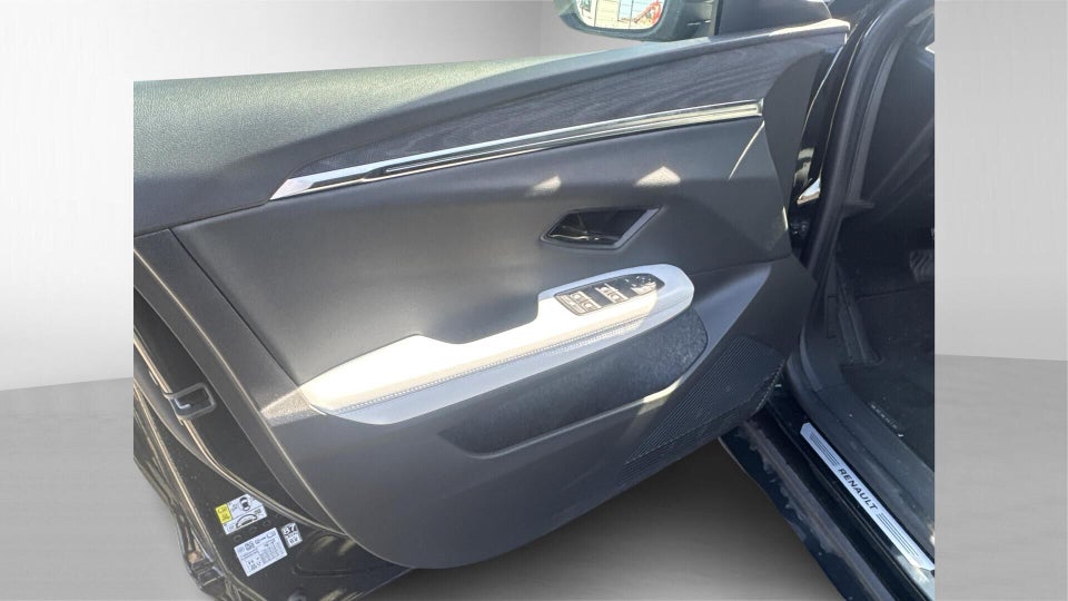 Renault Scenic E-Tech 87 Iconic 5d