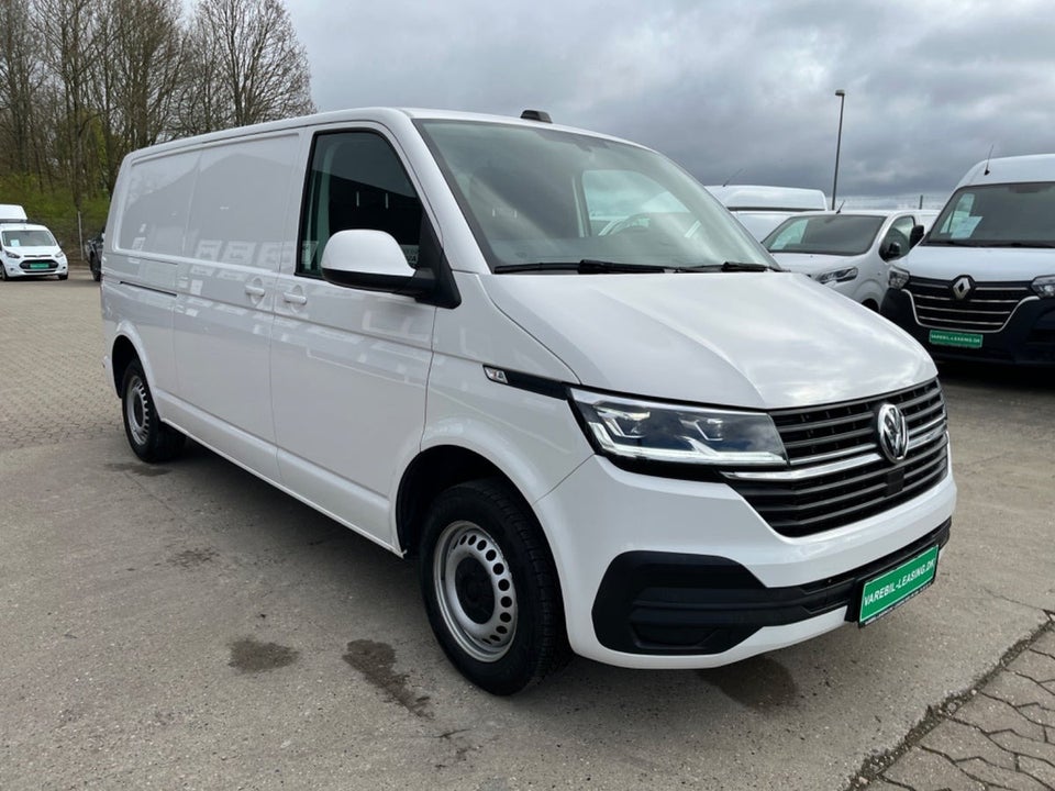 VW Transporter 2,0 TDi 150 Kassevogn DSG lang